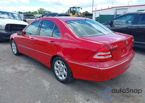 2005 Mercedes-Benz C 240 Luxury 4Matic из США, поврежденный, VIN WDBRF81J45F697008